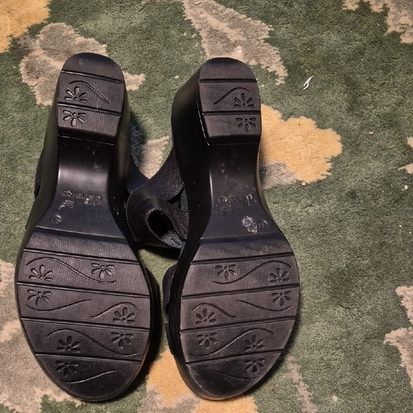 Dansko Black Leather Slide Sandals - Picture 4 of 6
